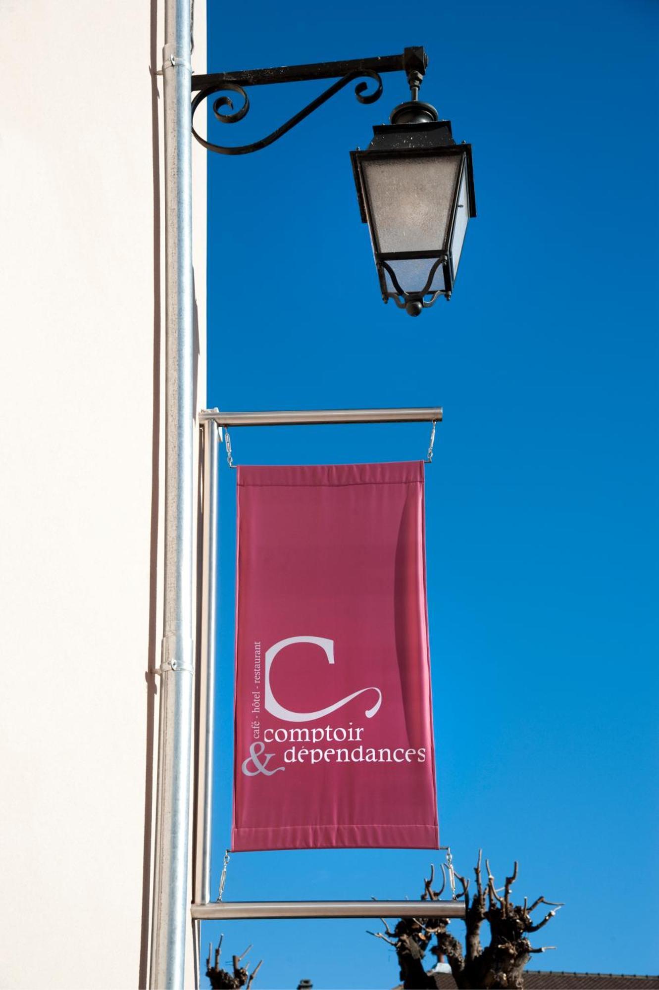 Comptoir Et Dependances Hotel Frontonas Buitenkant foto