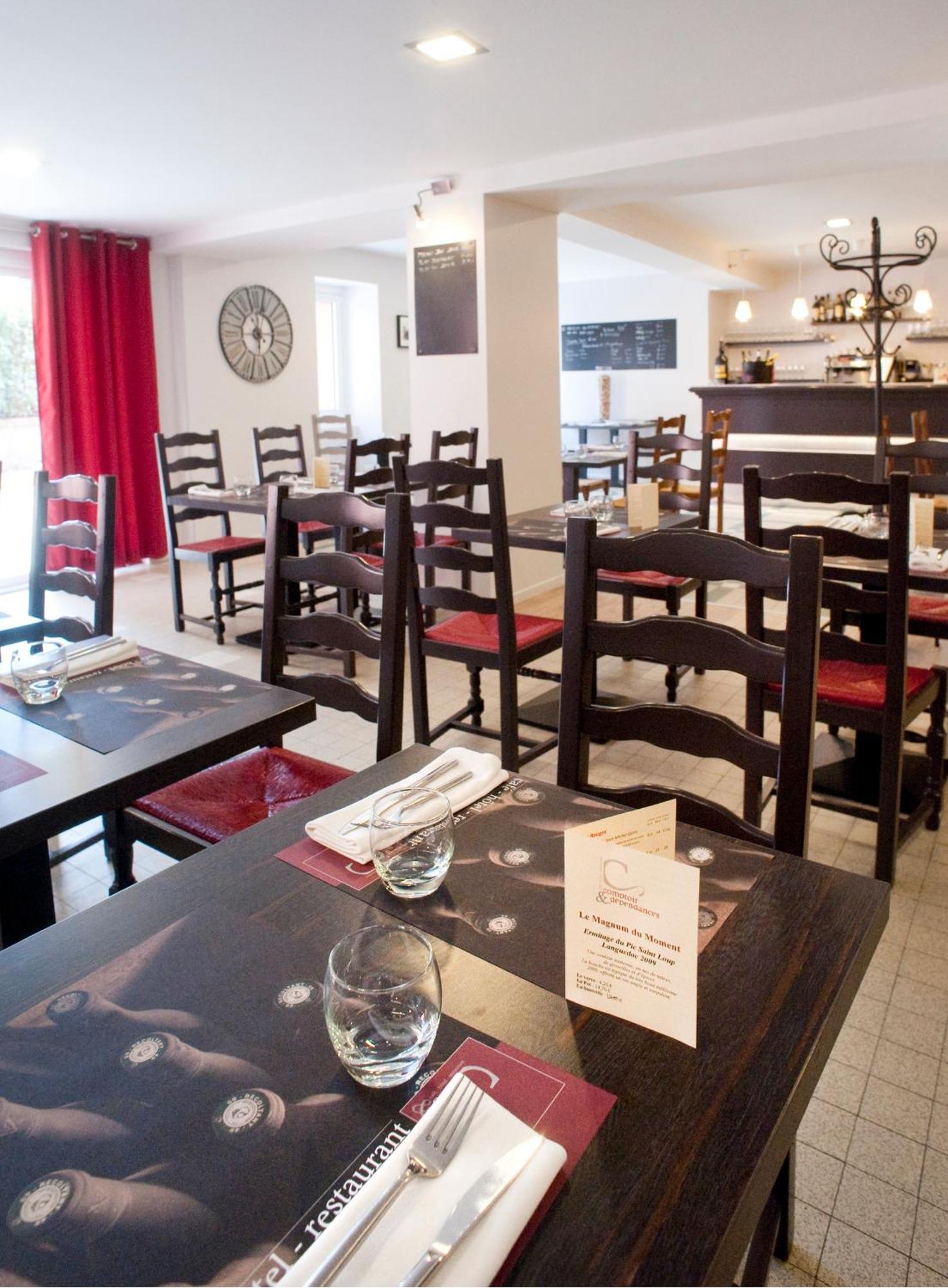 Comptoir Et Dependances Hotel Frontonas Buitenkant foto